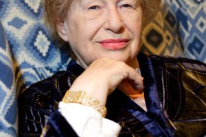 7 Best Marion Chesney Books (2025)