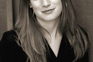 4 Best Gillian Flynn Books (2025)