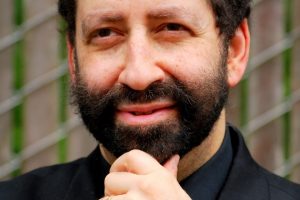 5 Best Jonathan Cahn Books (2025)