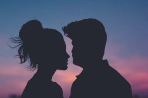5 Best High School Romance Books (2025)