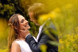 5 Best New Romance Books (2025)