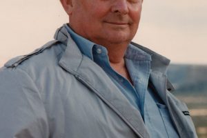 10 Best Tony Hillerman Books (2025)