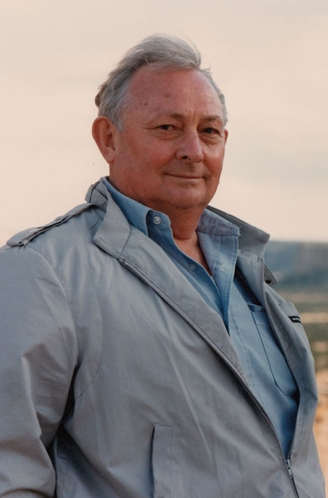 Tony Hillerman Featured