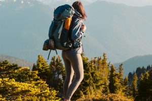 7 Best Backpacking Books (2025)