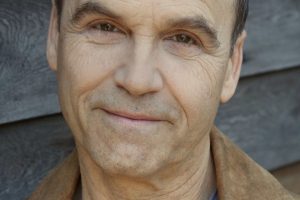 10 Best Scott Turow Books (2025)