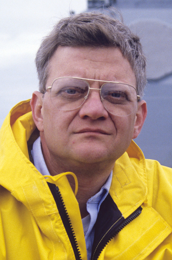 Tom Clancy Featured