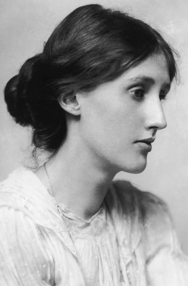 Virginia Woolf Featured