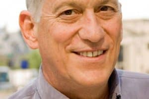 10 Best Walter Isaacson Books (2025)